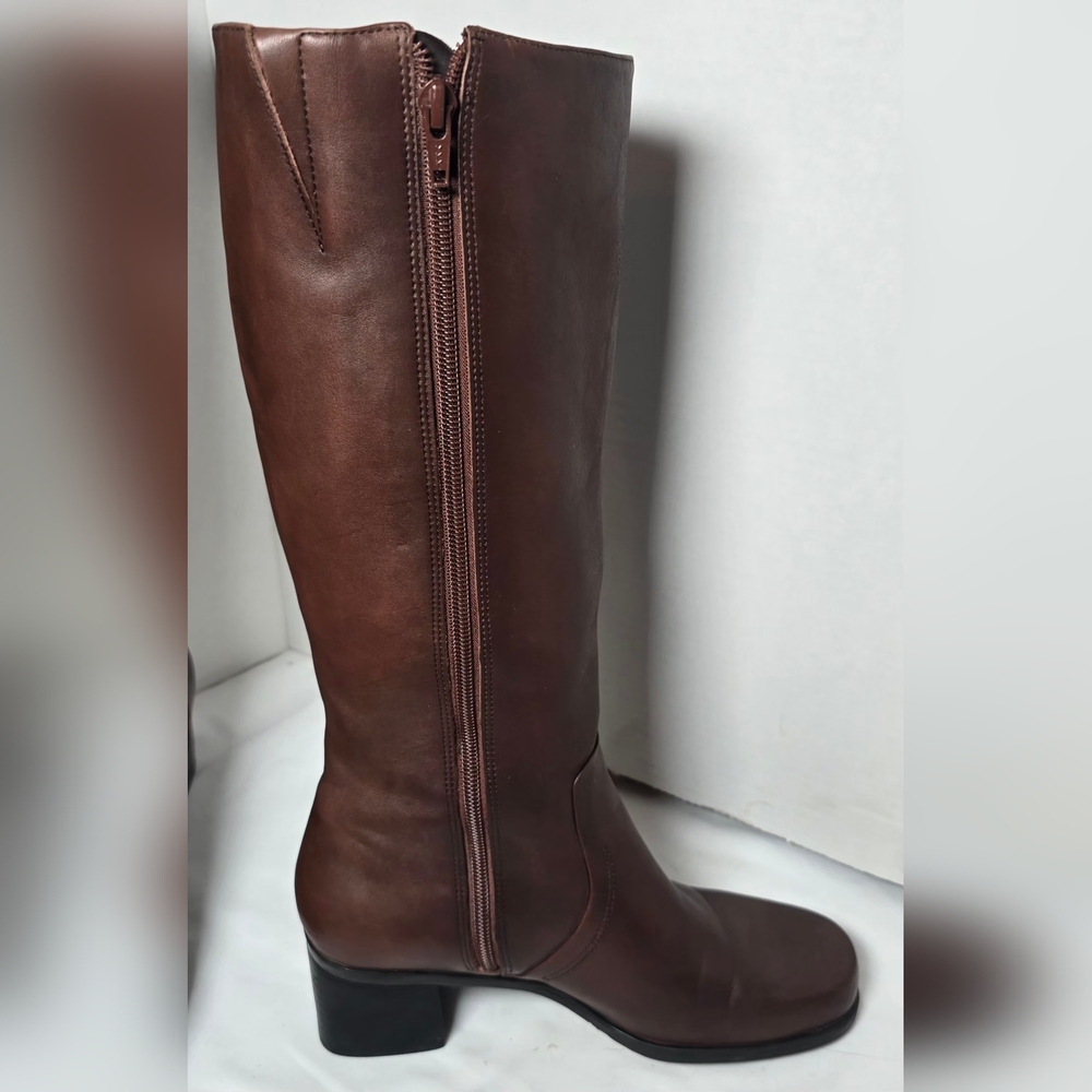 Naturalizer Leather Brown Heeled Boots 8 1/2 - Picture 3 of 12